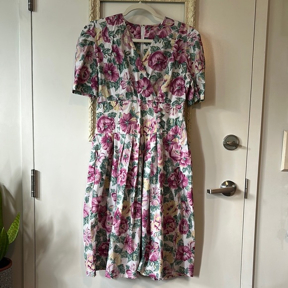 HOMEMADE | Floral Cottage Core Homemade Vintage Women's Dress - Picture 2 of 16